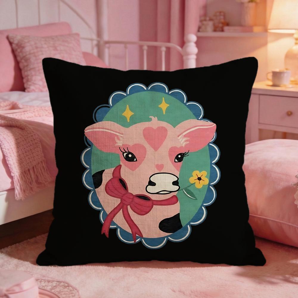 Cute Cow Illustration Cushion  - Interior Design Illustrated incelemesi ve fiyatı